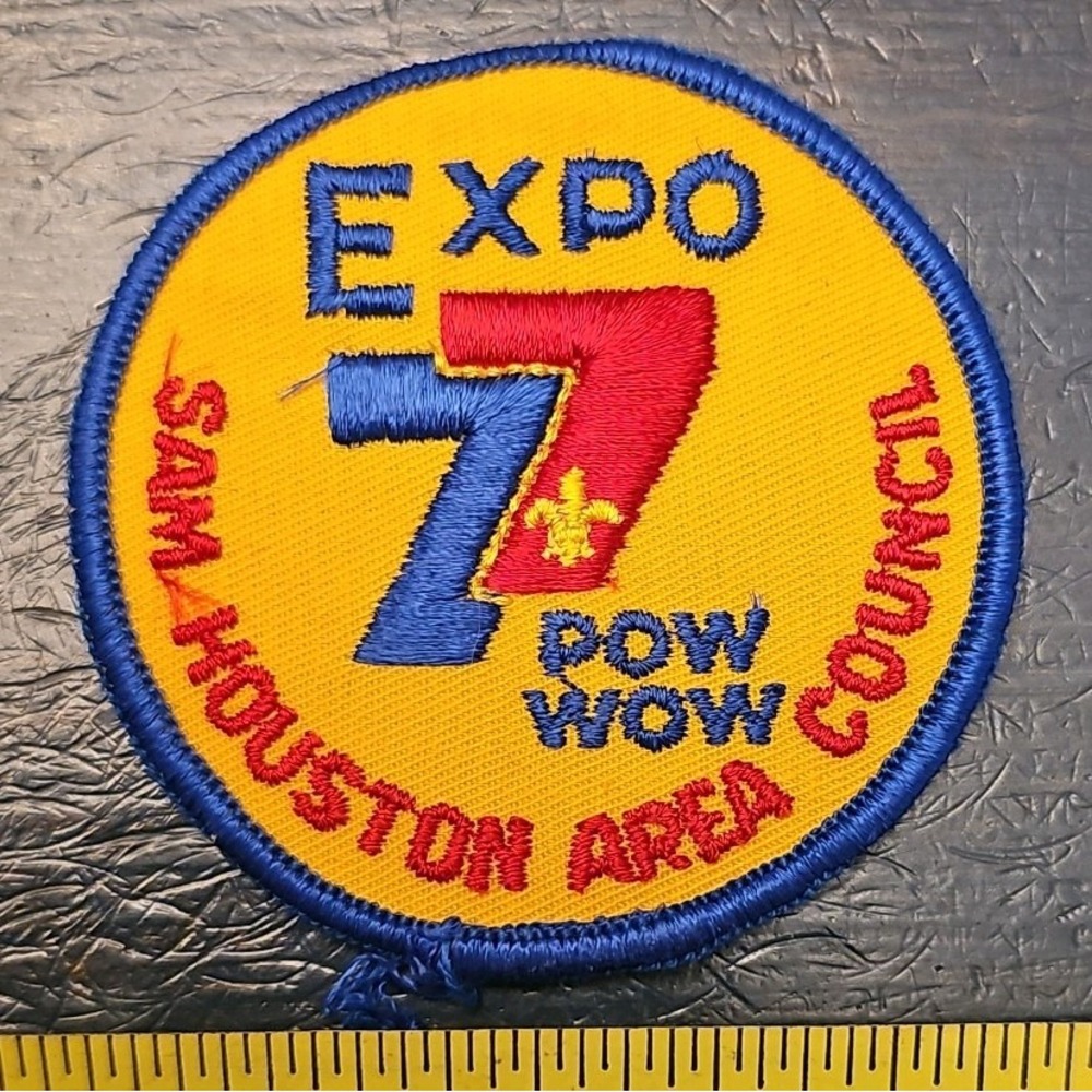 BSA Sam Houston Area Council 1977 Expo Pow Wow Patch Boy Scouts Collectible